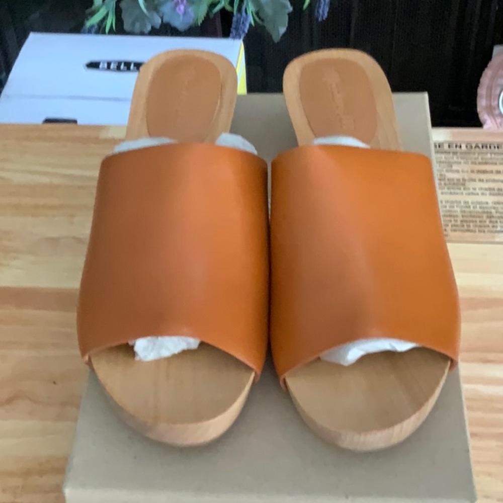 NIB Madewell Clog Sandals Tan Size 7.5